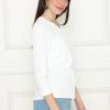 ⁦חולצת לייקרה צווארון V⁩ – תמונה ⁦7⁩