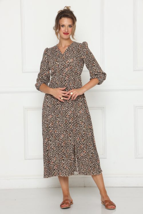 שמלה V מקווץ מקומט עם שסע