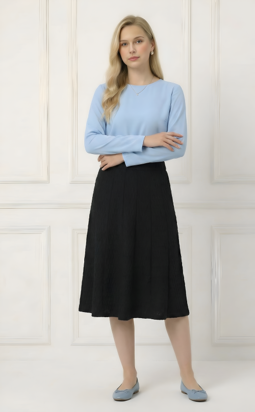 חצאית מבד סריג