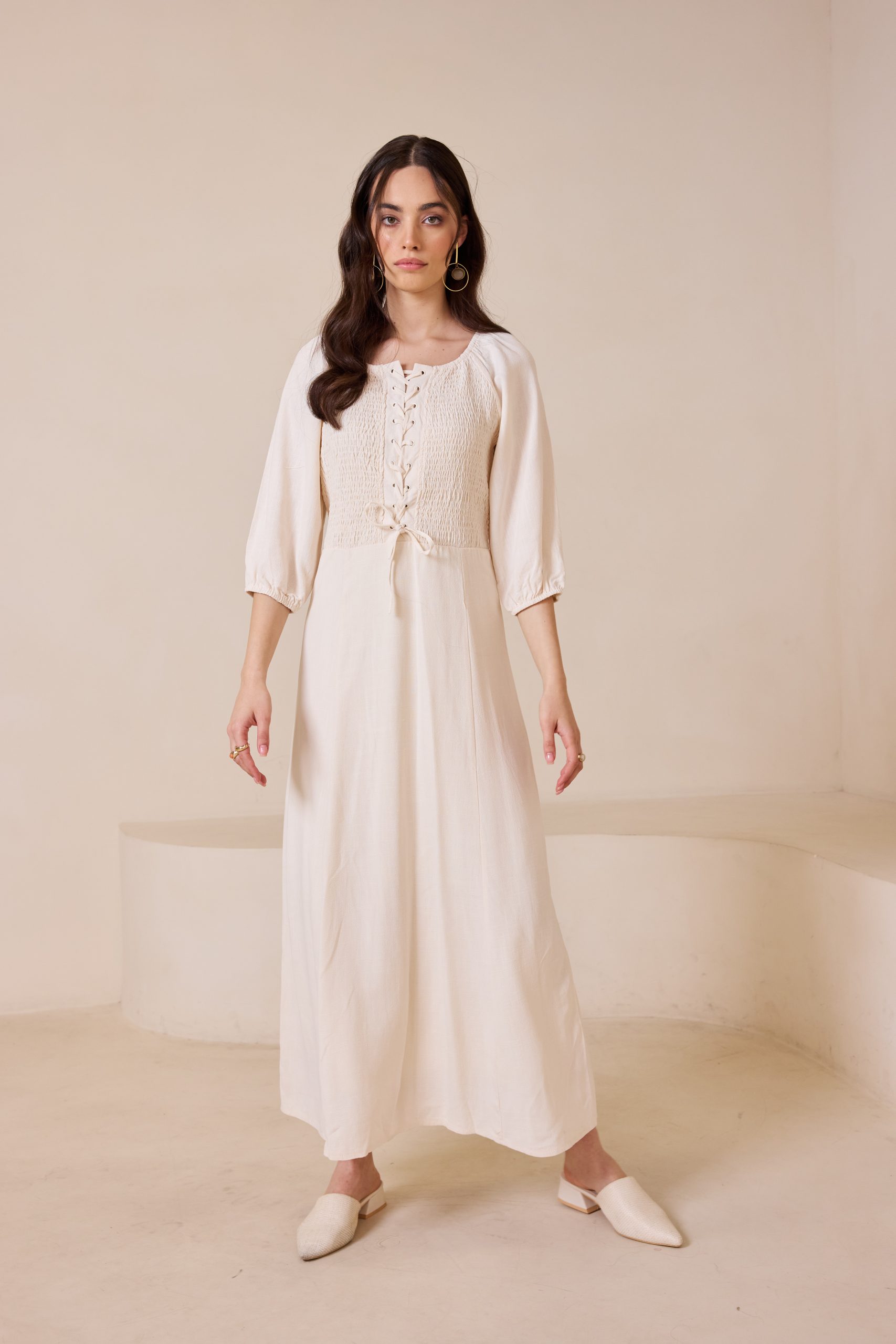 שמלה ציפקה שרוכים